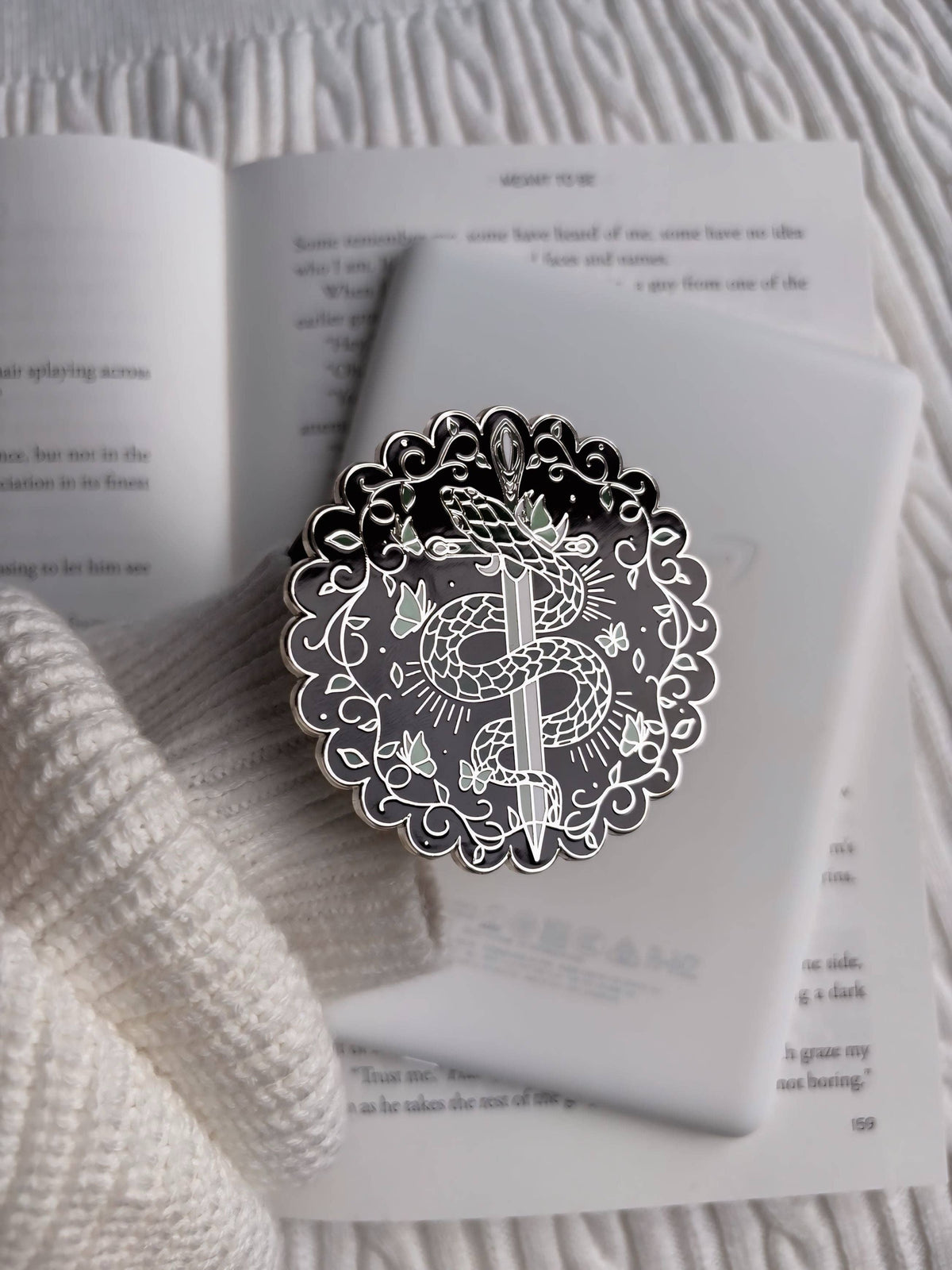 PREORDER • Silver Serpent E-Reader Grip • October ETA
