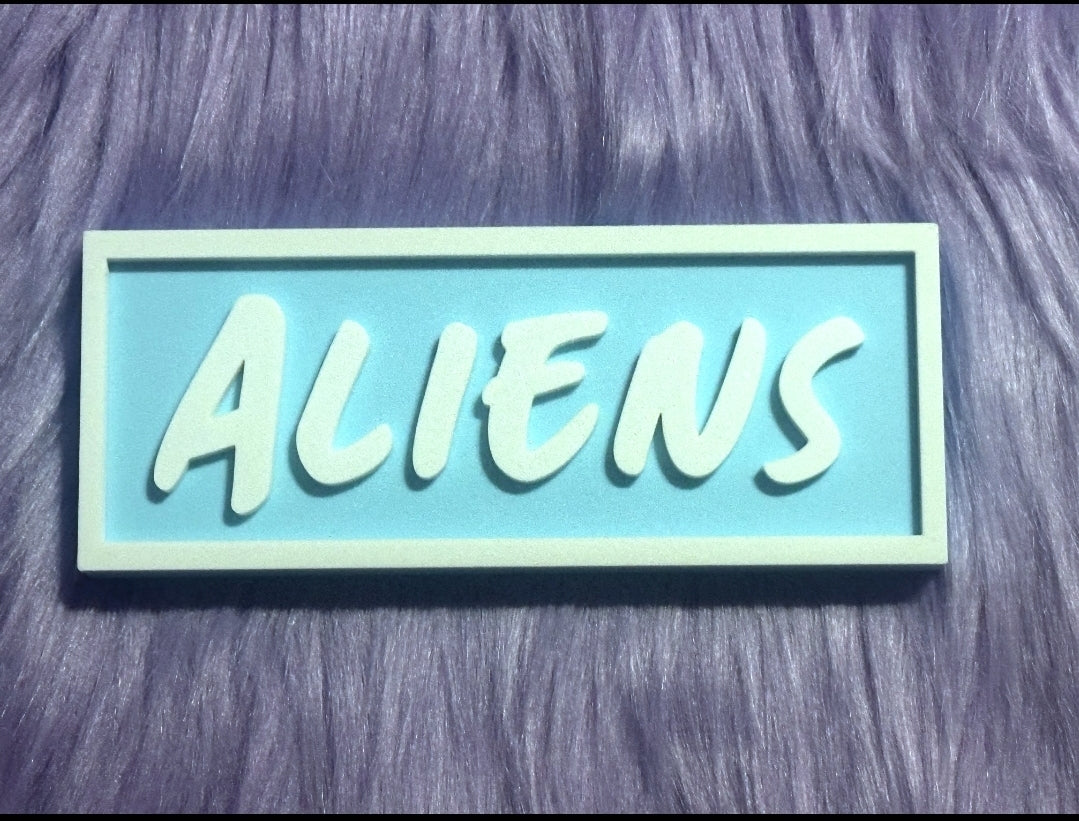 Bookshelf Signs by Grace