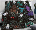 Couverture polaire Cryptide Câlin • 150x200 cm • Brille sous la lumière noire !